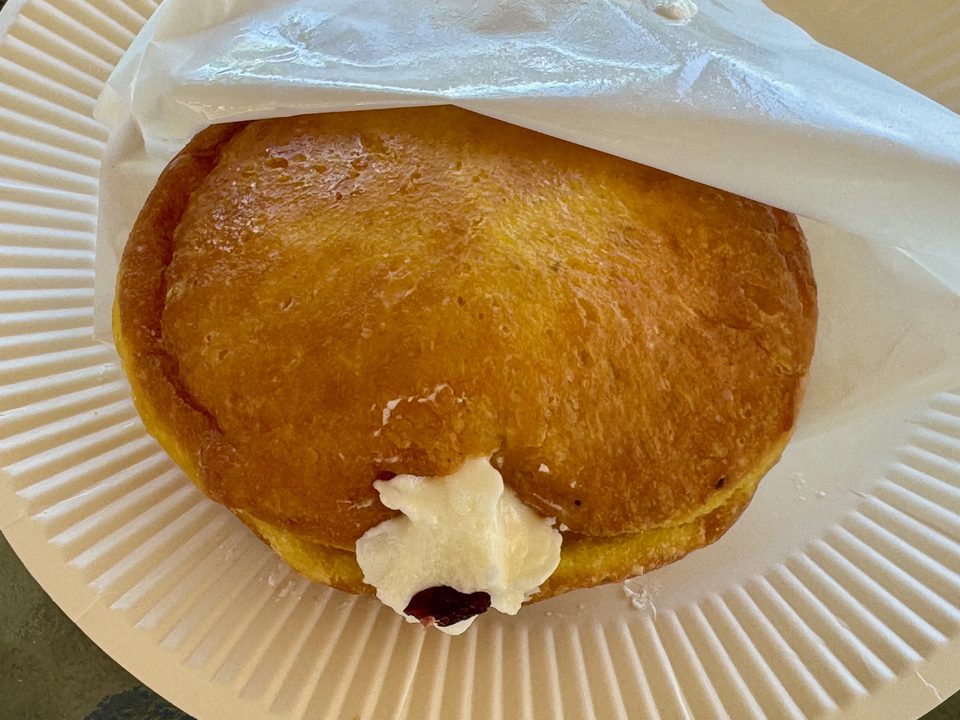 「We're donuts!!(ウィーアードーナツ!!)」生クリーム